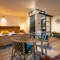 Dvojlôžková izba v Dome umelca (23 m²)