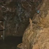 Zbrašovské aragonitové jeskyně a Hranická propast