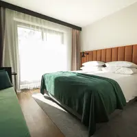 Dvojlôžková izba Superior s balkónom (18 m²)