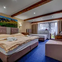 Pokoj s balkonem (15 m²)