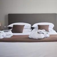 Pokoj Standard s oboustranným výhledem na jezero (19 m²)