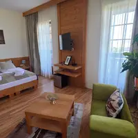 Apartmán De Luxe s balkónom