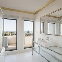 King Suite (98 m²)
