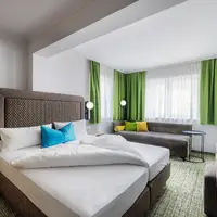 Doppelzimmer Kristall (35 m²)