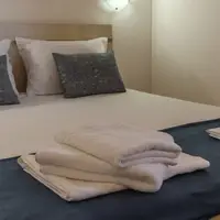 Jednoizbový apartmán s bočným výhľadom na more 4
