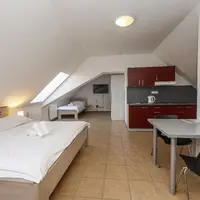 Trojlôžkový apartmán economy