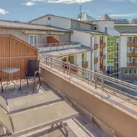 Izba s panoramatickou terasou a vírivkou (26 m²)