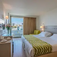 Dvoulůžkový pokoj Superior s bočním výhledem na moře (20 m²)