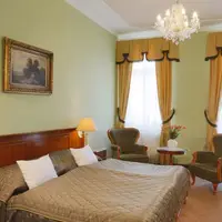 Double Standard (Georgy House) (32 m²)