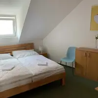 V9 Dvoulůžkový pokoj