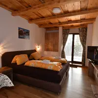Dvoulůžkový pokoj s balkonem B