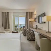 Dvoulůžkový pokoj s výhledem na moře (30 m²)