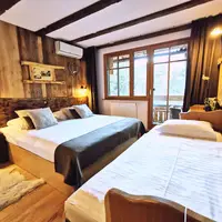 Double/Twin pokoj s přistýlkou bez balkonu (19 m²)