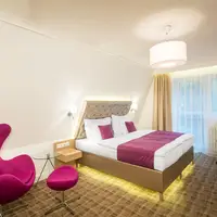 Deluxe dvoulůžkový pokoj s balkónem (možnost 1 přistýlky)