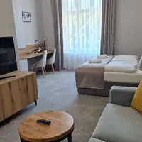 Deluxe s přistýlkou (32 m²)