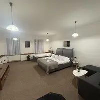 Rodinná izba so saunou a výhľadom na námestie