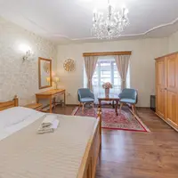 Pokoj Standard s manželskou postelí (23 m²)