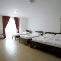 Štvorlôžková izba Standard