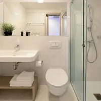 Dvojlôžková izba s výhľadom na more (16–17 m²)