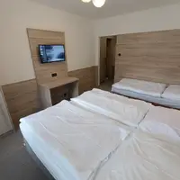 Třílůžkový pokoj Deluxe 202, 203, 204, 205, 206 (15 m²)