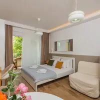 Štandardné trojlôžkové Studio s balkónom (2, 6) (30 m²)