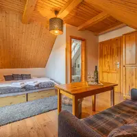 Dvojlôžková izba (podkrovná) (16 m²)