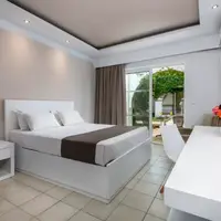 Dvoulůžkový pokoj Superior s 1 přistýlkou (25 m²)