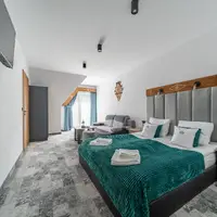 Čtyřlůžkový pokoj s balkonem