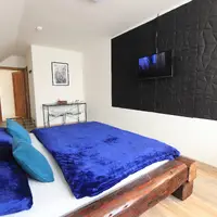 Pokoj č. 3 (38 m²)