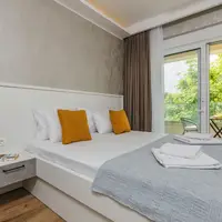 Trojlôžkové Studio s balkónom (3, 7) (30 m²)