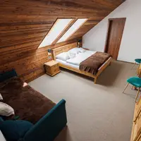 Dvoulůžkový pokoj se dvěma přistýlkami Bylinková záhrada