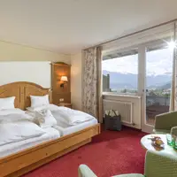 Dvojlôžková izba s výhľadom na hory (23 m²)