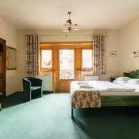 Dvoulůžkový pokoj s balkónem (18 m²)
