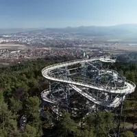 Vyhliadková veža Čajka v oblakoch Bojnice