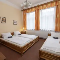 Trojlôžková izba
