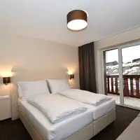 + Dvoulůžkový pokoj Standard s balkonem (2+1)