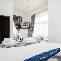 206 Zámecký pokoj - terasa (18–32 m²)