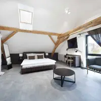 Konírna DE LUXE (44 m²)