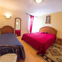 Trojlôžková izba