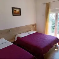 Trojlôžková izba