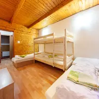 Čtyřlůžkový rodinný pokoj