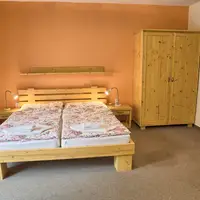 Dvoulůžkový pokoj s přistýlkou