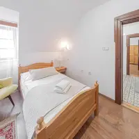 Třílůžkový pokoj (15 m²)