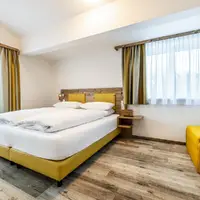 Dvoulůžkový pokoj Deluxe Plus s balkonem (22 m²)