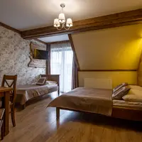 Trojlôžková izba Deluxe (21–26 m²)