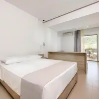 Rodinný pokoj, výhled do zahrady (24 m²)