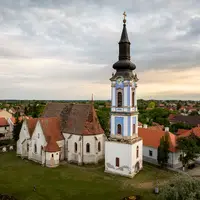 Srbský pravoslavný kostel v Ráckeve