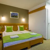 Dvoulůžkový pokoj (18 m²)