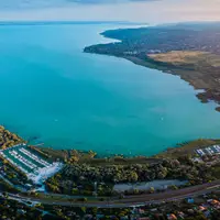 Pláže Balatonalmádi