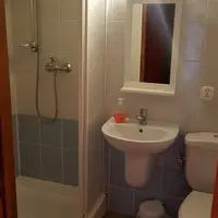 Štvorlôžková podkrovná izba (12 m²)